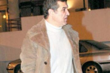 Becali strigă după arbitrii străini