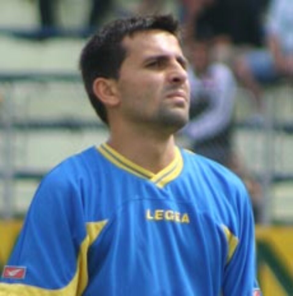 Băsăscu a dispărut în ceață