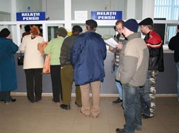 Pensionar sucevean, rămas fără acte din cauza unui funcționar