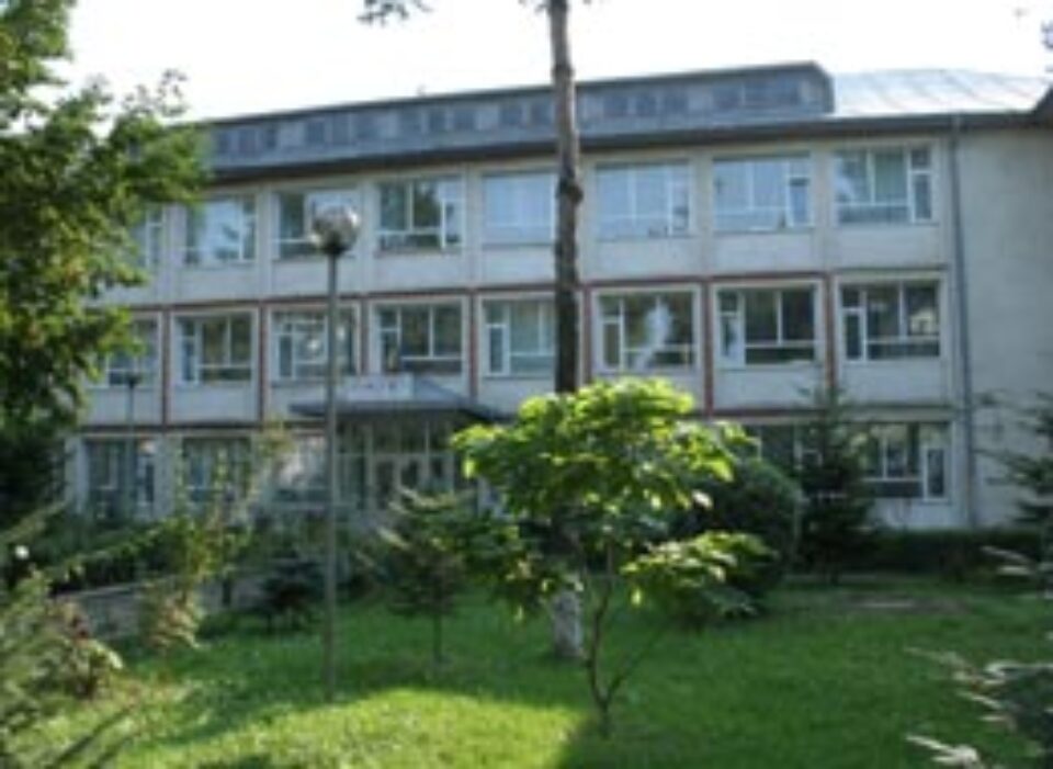 Jumătate din locurile pentru clasa I, ocupate