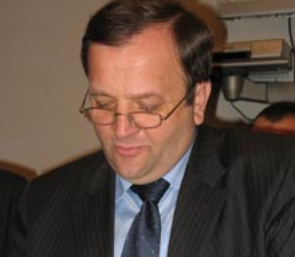 Flutur: Marele câștigător al Congresului PNL - Dinu Patriciu prin locotenenții săi