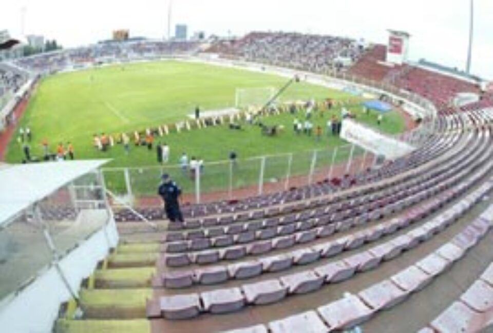 Copos vrea stadionul Giulești pe 49 de ani