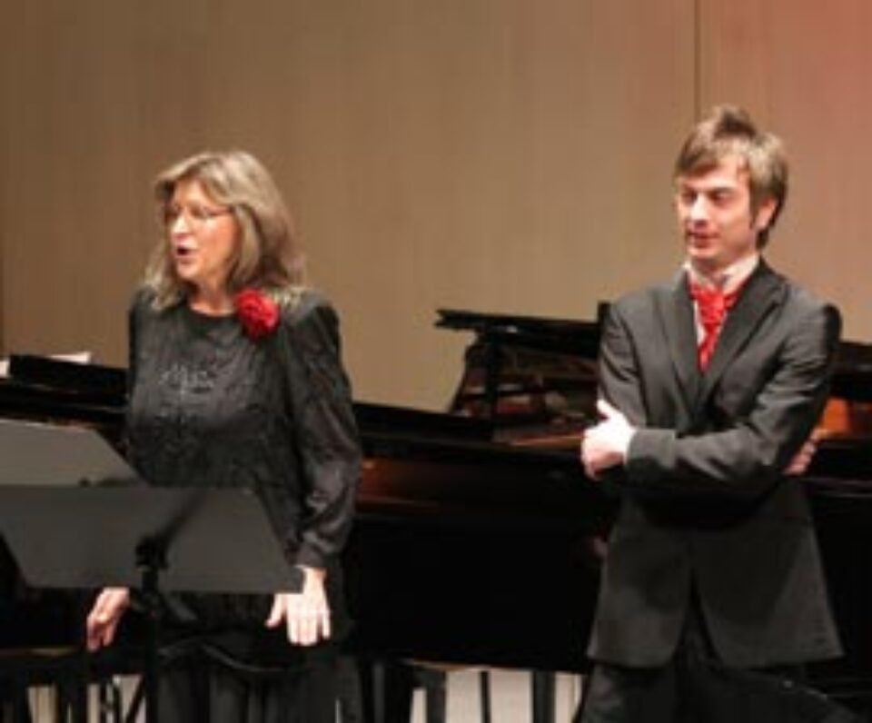 Baritonul sucevean Andras Chiriliuc a debutat internațional în concert la Moscova Baritonul sucevean Andras Chiriliuc a debutat internațional în concert la Moscova