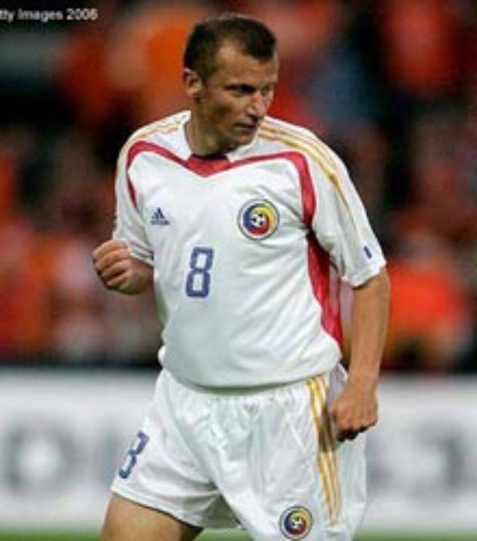 Dorinel Munteanu a jucat pentru FC Argeș Dorinel Munteanu a jucat pentru FC Argeș