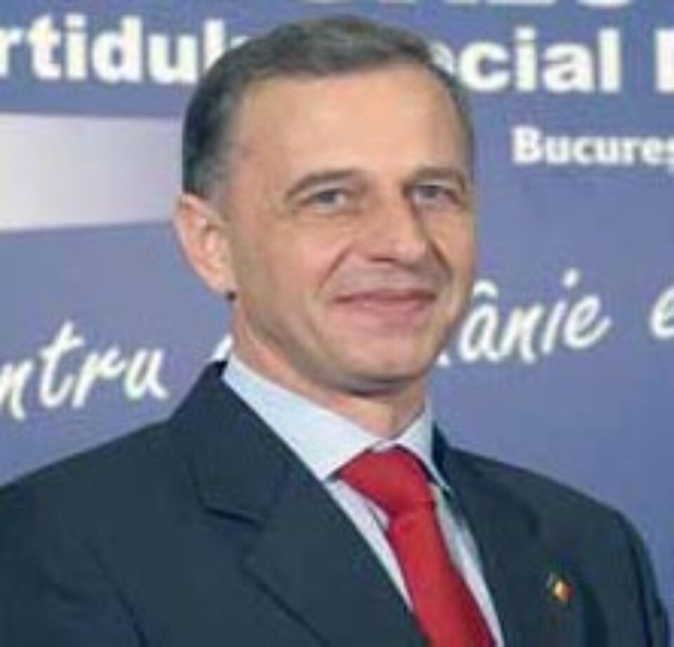 Geoană anunță că PSD a strâns semnăturile necesare procedurii de suspendare a președintelui