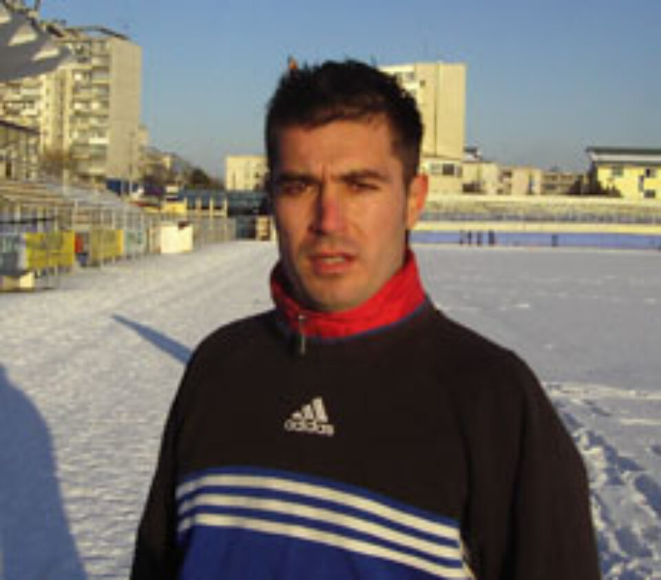 Vacanță de coșmar pentru Robert Miu Vacanță de coșmar pentru Robert Miu