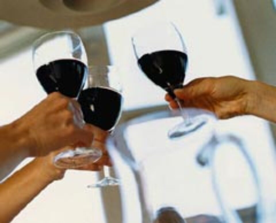 Vinul roșu poate încetini procesul de îmbătrânire