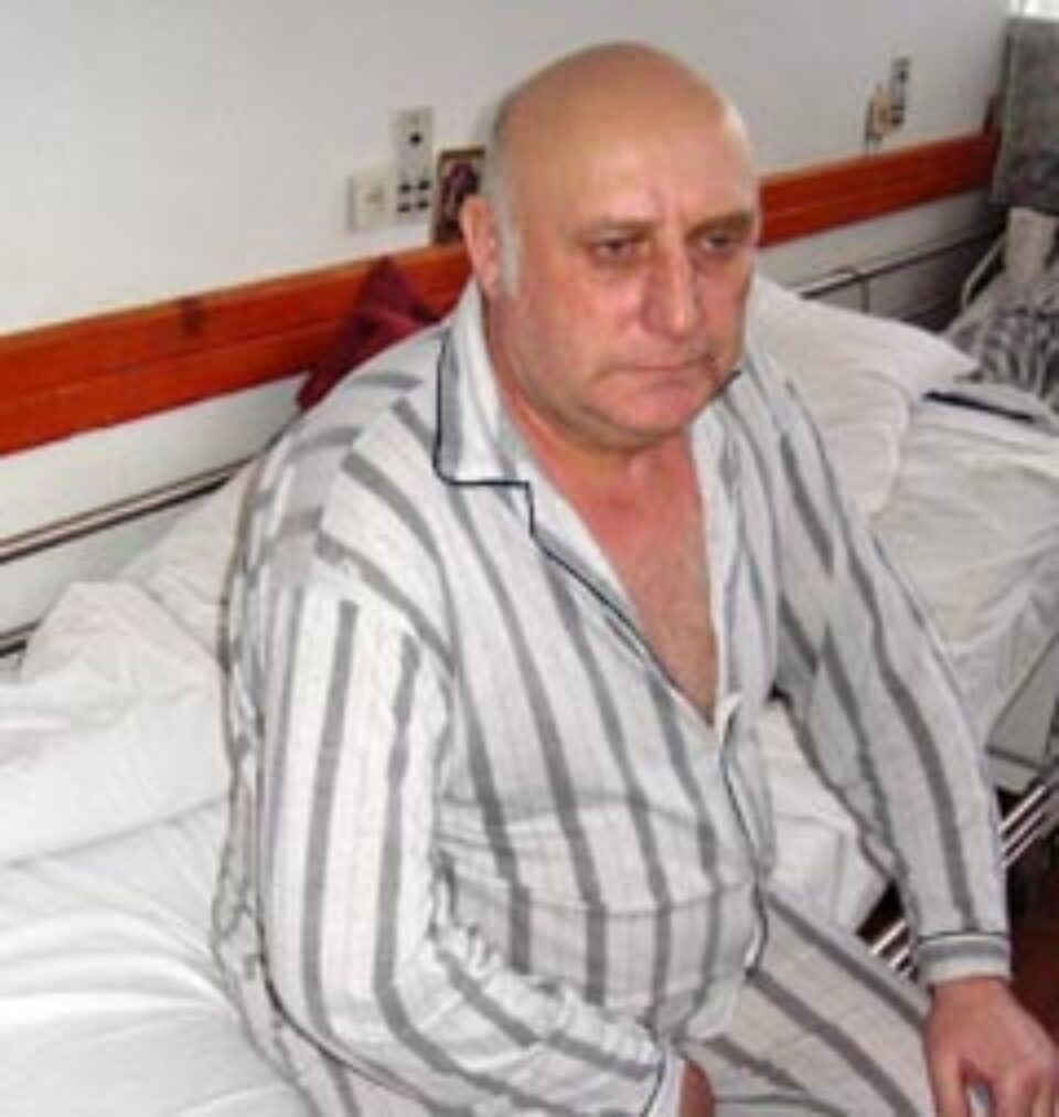 Pasager dintr-un autobuz TPL, rănit după ce șoferul a pus o frână bruscă