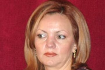 Adomnicăi spune că procedura de suspendare a președintelui Băsescu nu are legătură cu schimbarea legii referendumului