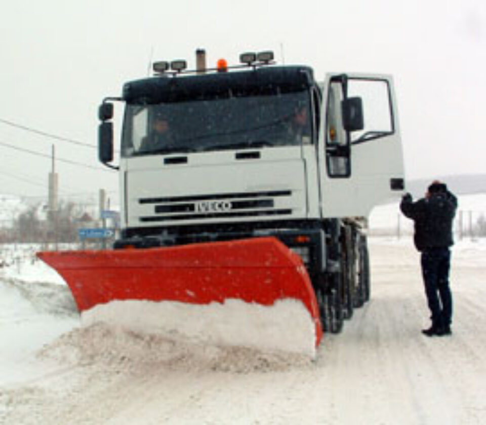 Circulația rutieră prin pasul Tihuța a fost blocată timp de câteva ore