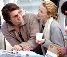 Kylie a spart gheaţa şi a anunţat în mod oficial despărţirea de Olivier Martinez