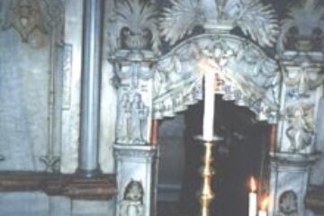 Lumina din sfintele biserici