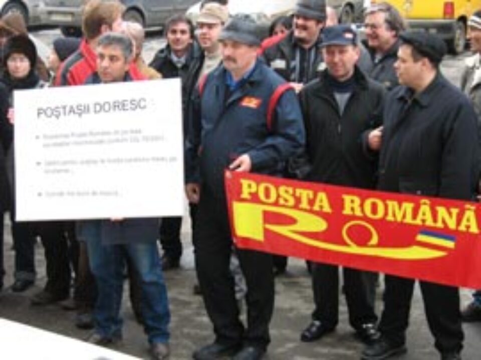Poștașii renunță la protestele anunțate, după scoaterea companiei de pe lista de monitorizare