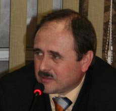 Barbă: „Este atipic pentru domnul Mîrza să anunțe că vrea un nou mandat la CJ Suceava”