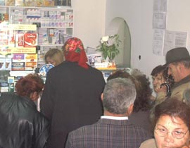 Nicolăescu, îngrijorat de situația eliberării medicamentelor compensate și gratuite către populație