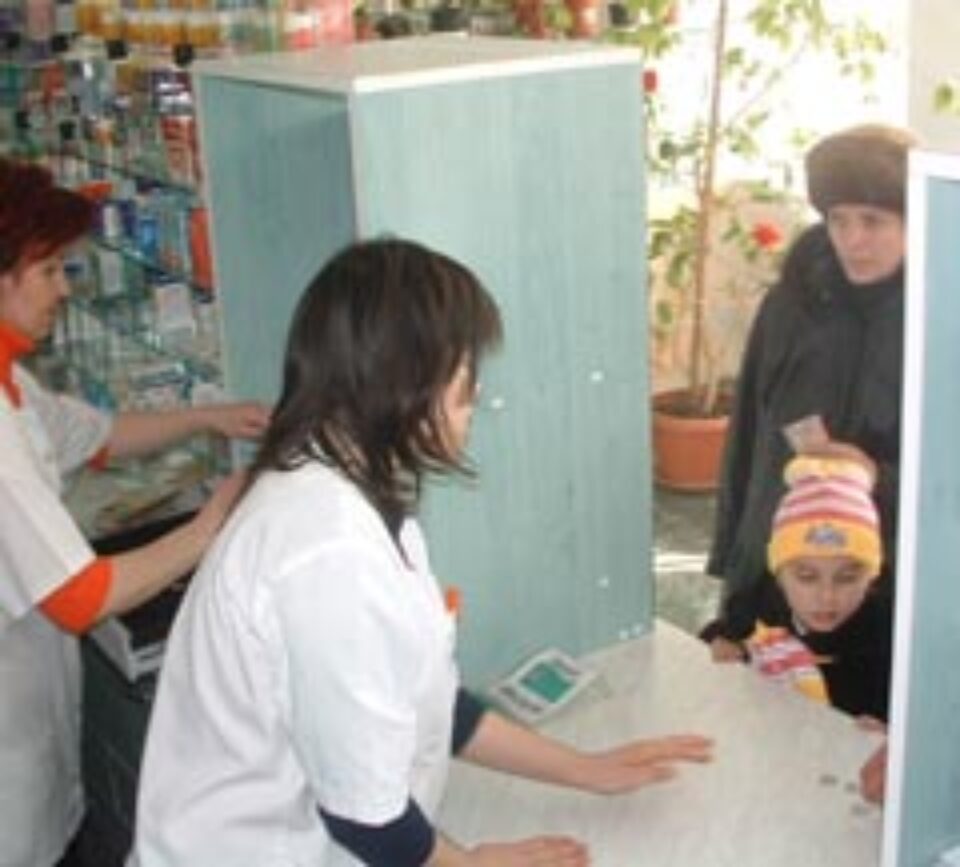 Farmaciile trebuie să afișeze zilnic ce fonduri au pentru compensate