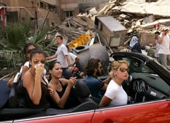 O fotografie din timpul conflictului din Liban a câștigat premiul World Press Photo 2006