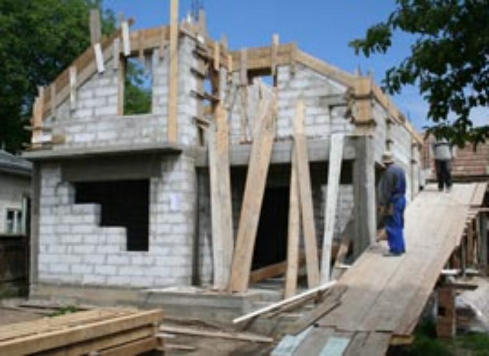 Suceava, campioana țării la locuințe noi