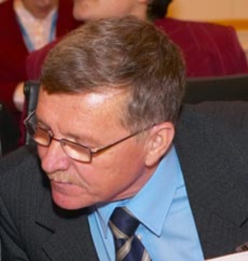 Ministrul Educației Mihail Hărdău, dat în judecată de PSD