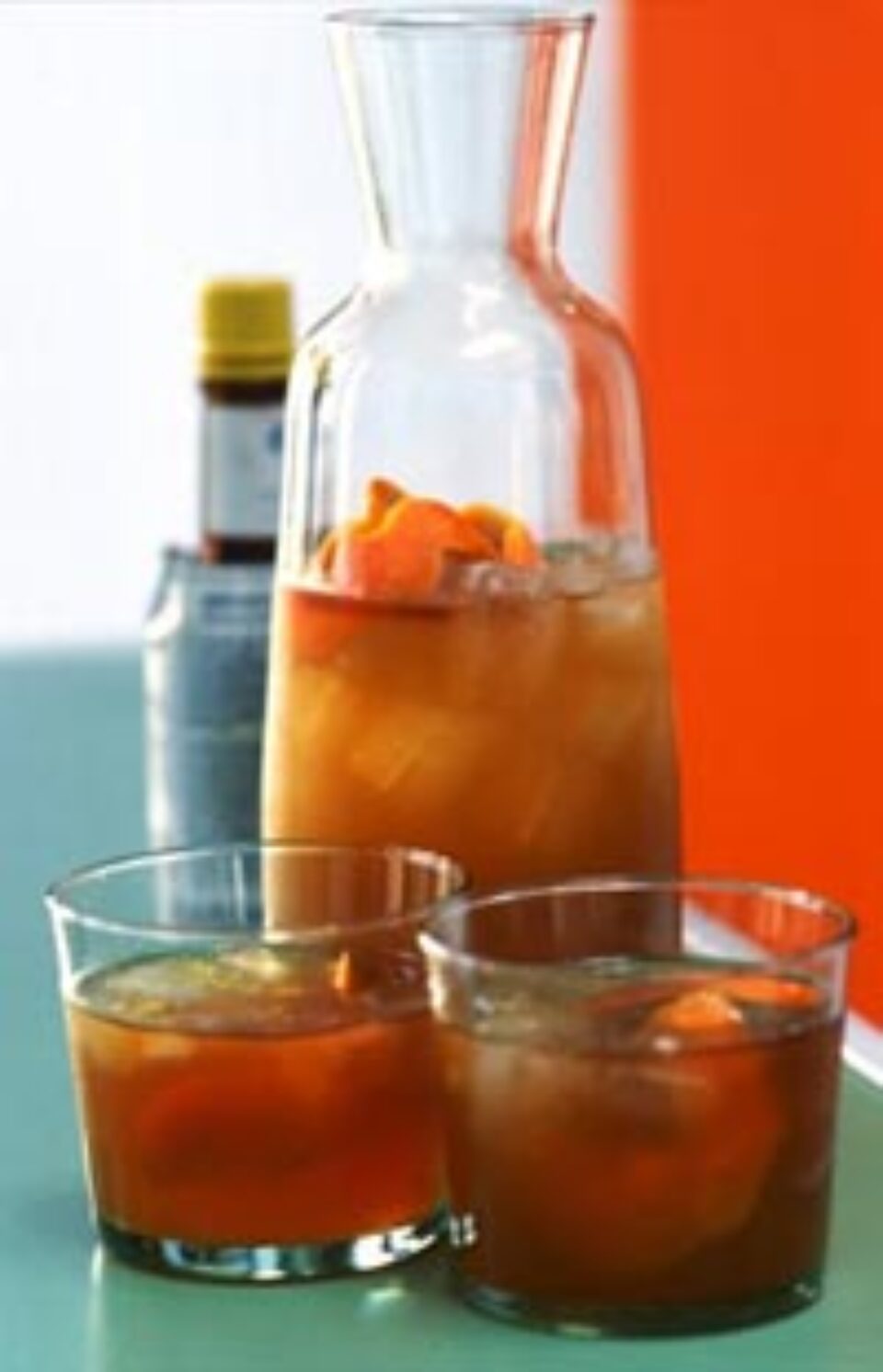 Bitter de casă pentru afecțiuni digestive Bitter de casă pentru afecțiuni digestive