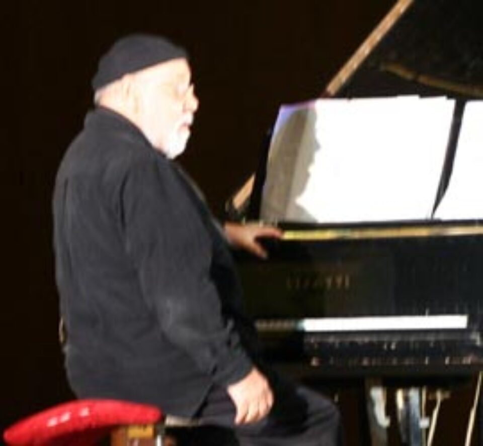 „Cultura făcea parte dintr-un fel de suferință comună, și poporul era mai adunat în jurul acestei suferințe” „Cultura făcea parte dintr-un fel de suferință comună, și poporul era mai adunat în jurul acestei suferințe”