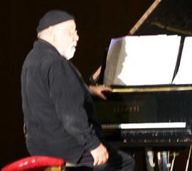 „Cultura făcea parte dintr-un fel de suferință comună, și poporul era mai adunat în jurul acestei suferințe”