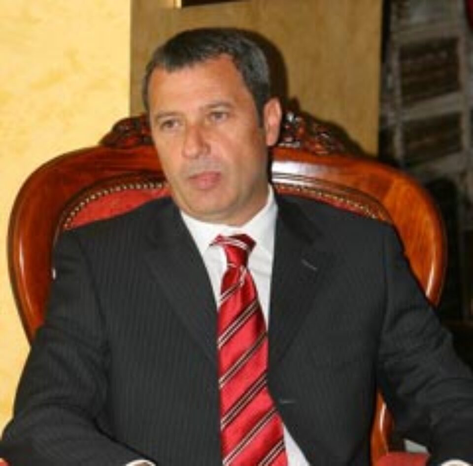 Tensiuni între Rednic și o parte dintre acționari