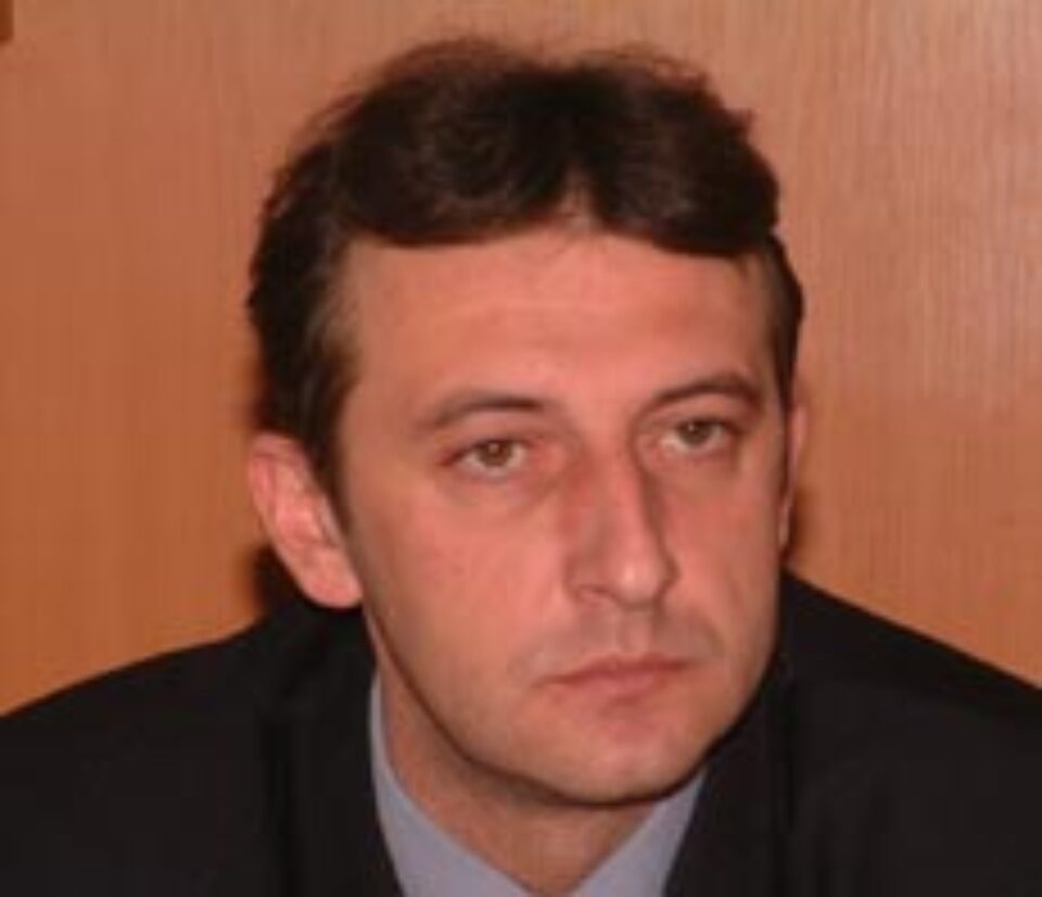 Deputatul Andreica critică decizia CL Fălticeni de a crește prețul apei potabile