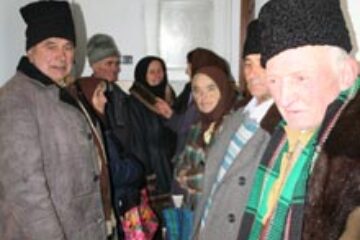 Țăranii, puși pe drumuri pentru a depune o cerere