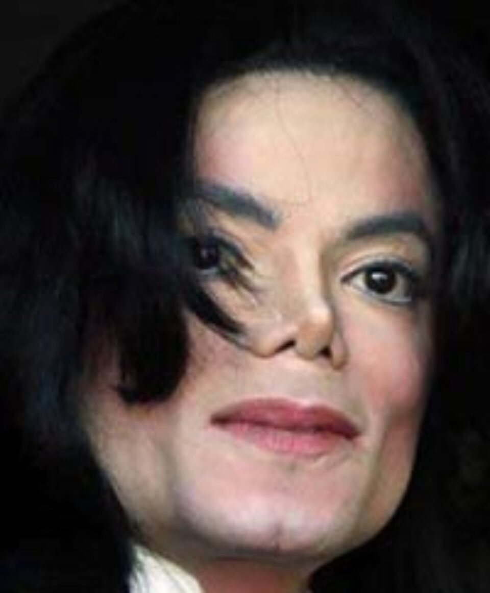 Michael Jackson, aclamat de fanii japonezi Michael Jackson, aclamat de fanii japonezi