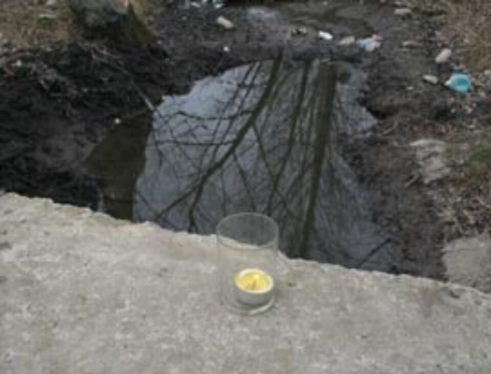 Copil de un an și nouă luni, înecat într-un pârâiaș