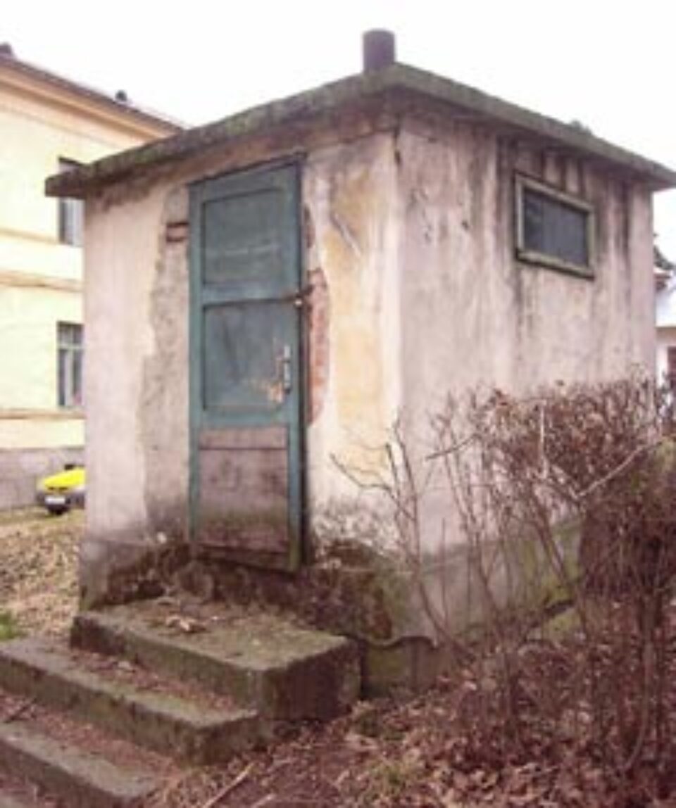 De mai bine de un an de zile, staţia de tratare a apelor uzate provenite din secţiile cu bolnavi contagioşi nu funcţionează De mai bine de un an de zile, staţia de tratare a apelor uzate provenite din secţiile cu bolnavi contagioşi nu funcţionează