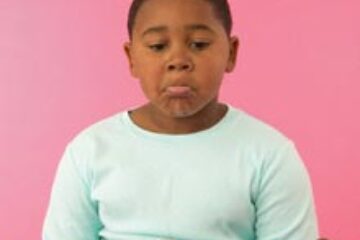 Obezitatea din timpul copilăriei cauzează apariția precoce a pubertății