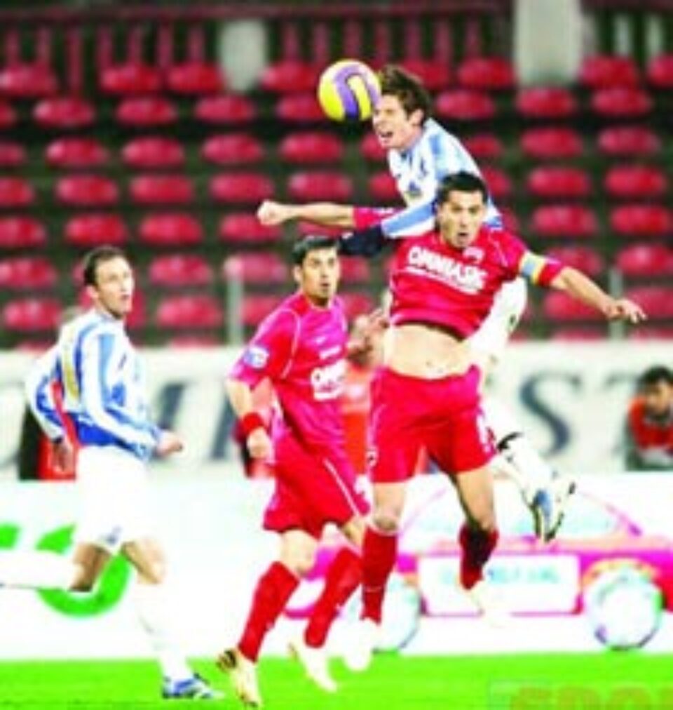 Craiova a ținut „câinii” în lesă Craiova a ținut „câinii” în lesă