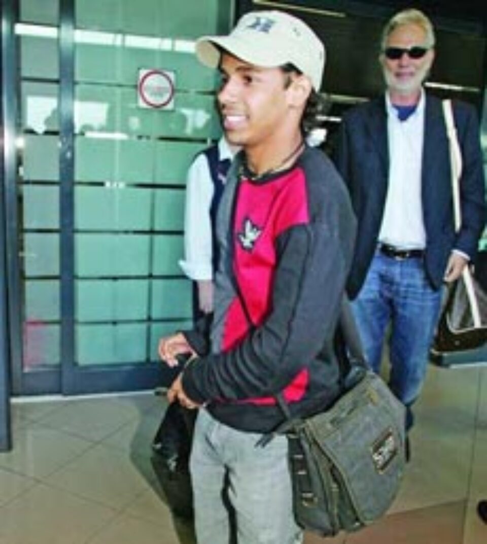 1,3 milioane de euro, prețul corect pentru Elton 1,3 milioane de euro, prețul corect pentru Elton