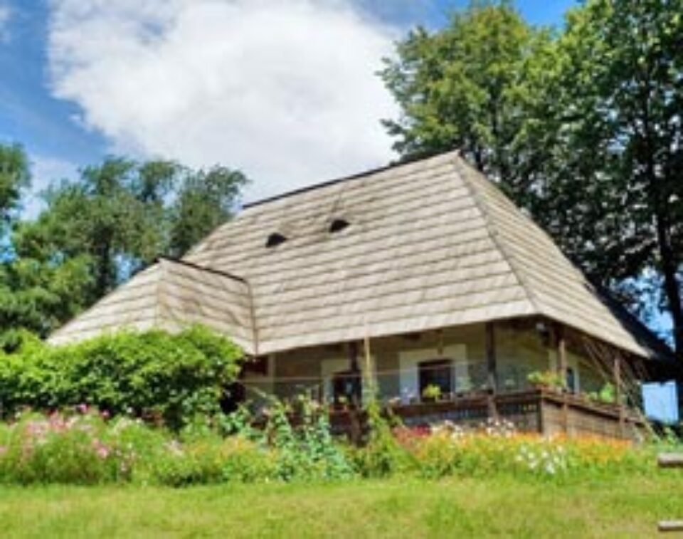 Muzeul Satului Bucovinean va avea o școală de meșteșuguri și un han