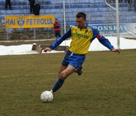 Vor să se reabiliteze în deltă