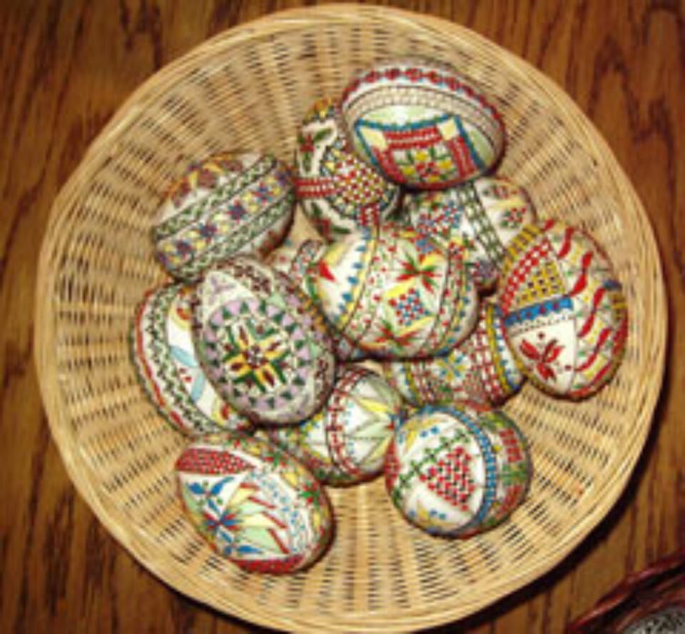 Târgul de ouă închistrite se deschide astăzi la muzeu Târgul de ouă închistrite se deschide astăzi la muzeu