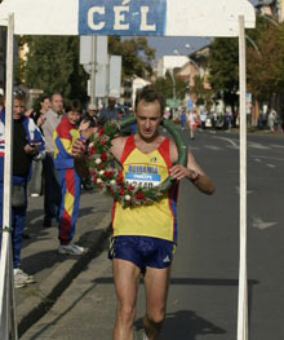 Silviu Casandra s-a calificat la balcaniada de marș Silviu Casandra s-a calificat la balcaniada de marș