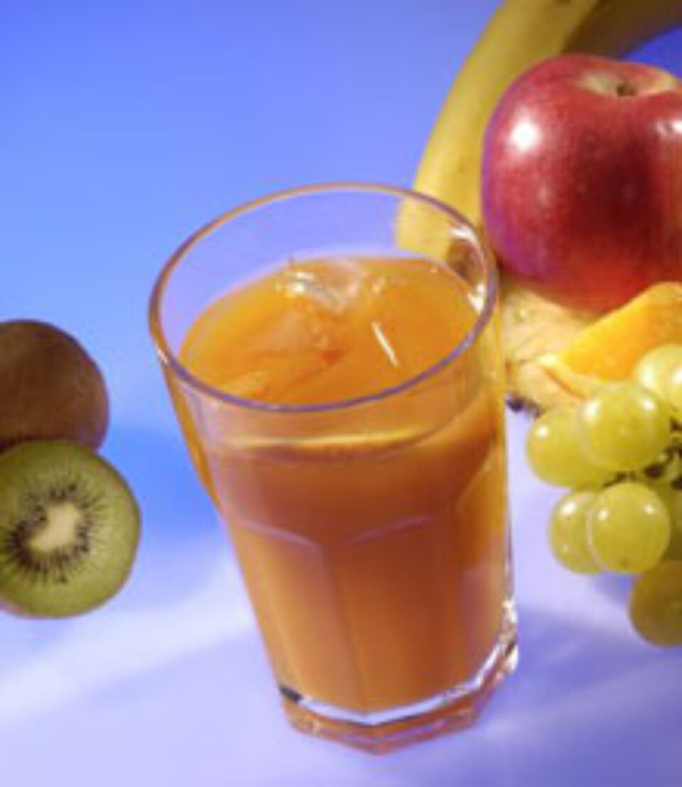 Sucurile de fructe apără organismul de boli