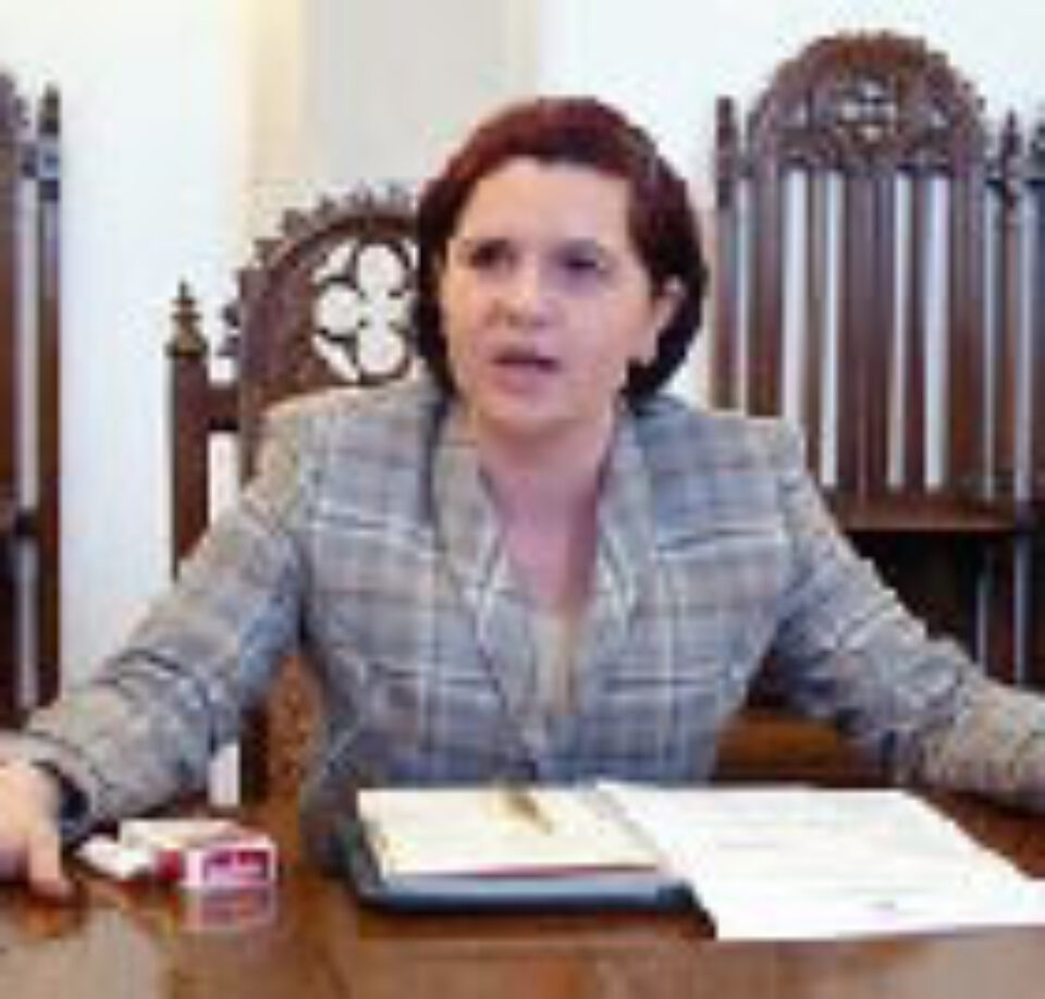 Adriana Săftoiu și-a depus demisia la Cotroceni Adriana Săftoiu și-a depus demisia la Cotroceni