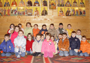 Copiii de grădiniță descoperă tainele Săptămânii Mari