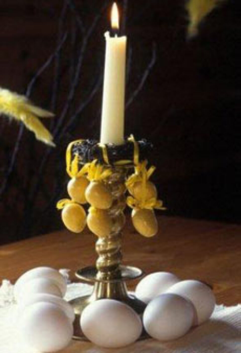 Oul, alături de lut și aluat, arhetipuri ale genezei