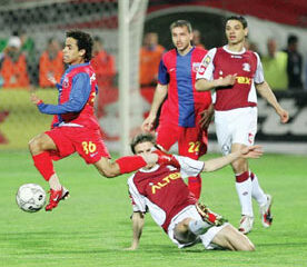 Steaua a câștigat derbiul din Giulești cu mare noroc