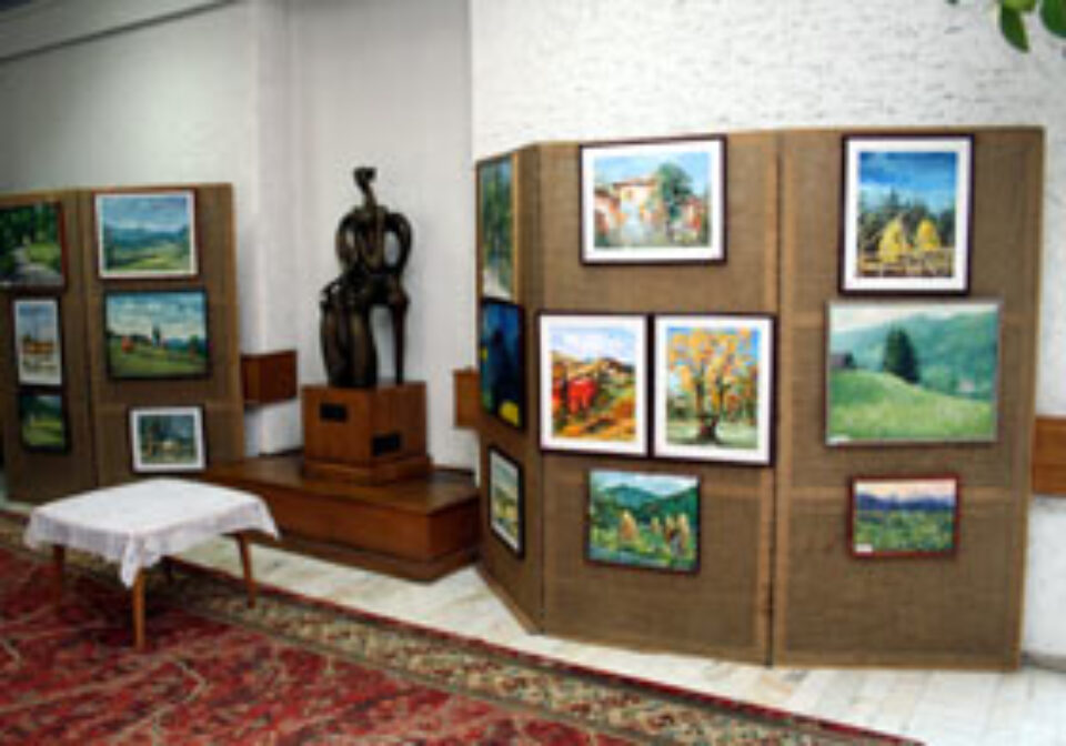 Expoziția „Bucovina - trecut, prezent și viitor” la Prefectura Suceava