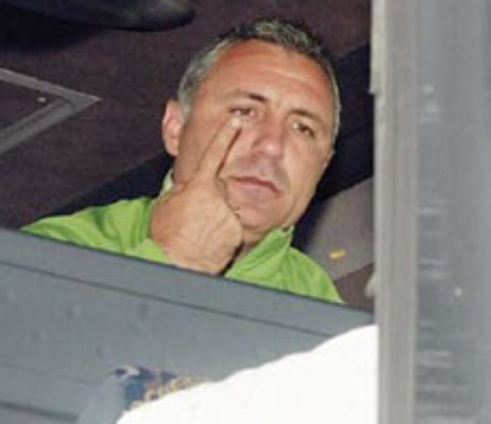 Stoicikov, pe făraș