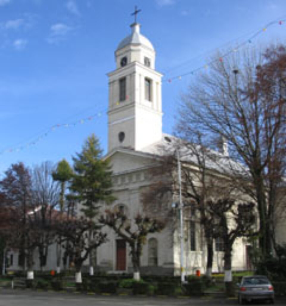 Biserica romano-catolică din Suceava se pregătește de Învierea Domnului Biserica romano-catolică din Suceava se pregătește de Învierea Domnului