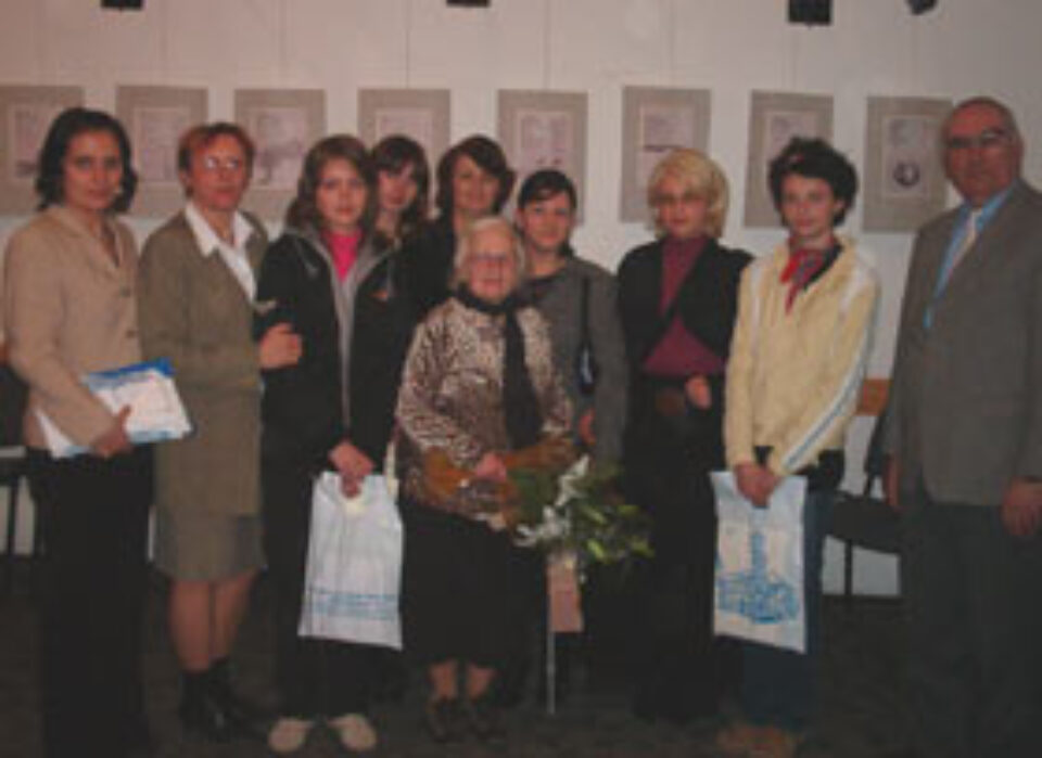 PIM şi trupa de actori ai Teatrului Municipal Vatra Dornei