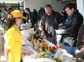 Târgul Apiculturii, desfășurat sub semnul falimentului producătorilor