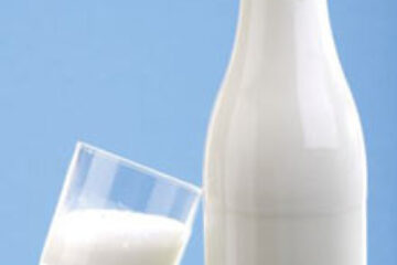 Laptele crud este dăunător sănătății